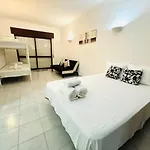 Gourmet Com Quintal Апартаменты *